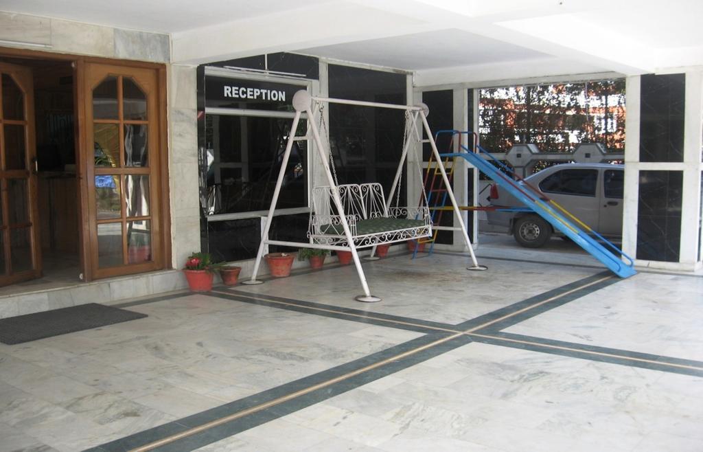 Hotel Arsh International Nainital Exteriér fotografie