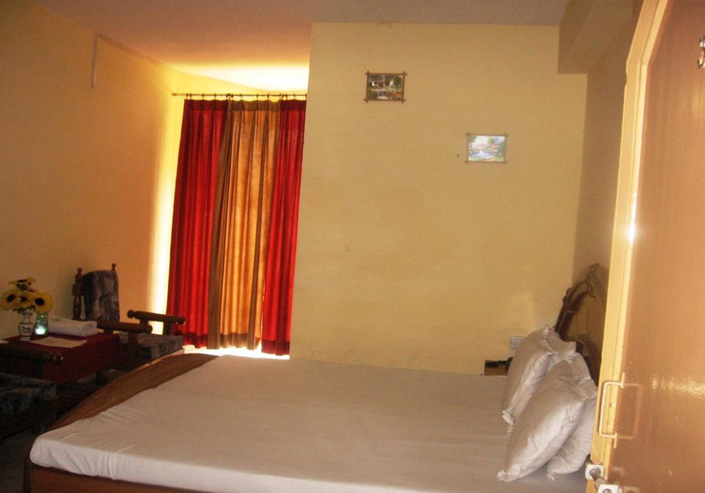 Hotel Arsh International Nainital Exteriér fotografie